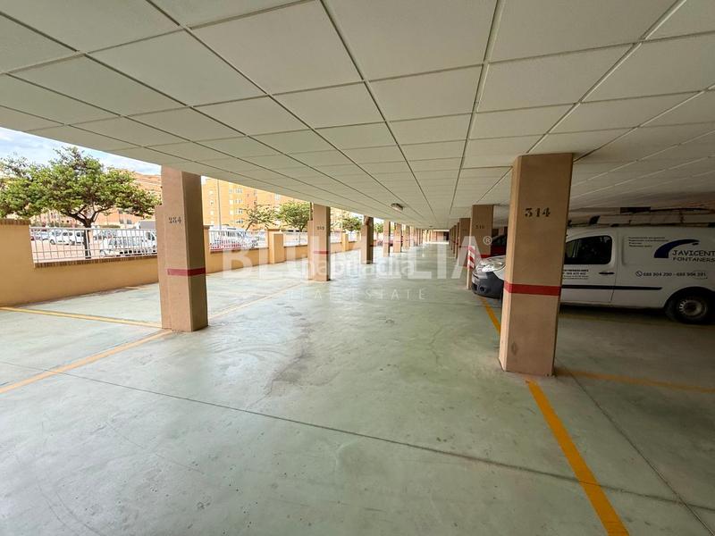 Foto 0928bbf7-be48-45cf-8c2c-2b0c864a01db. Location appartement avec chauffage parking piscine dans Dénia