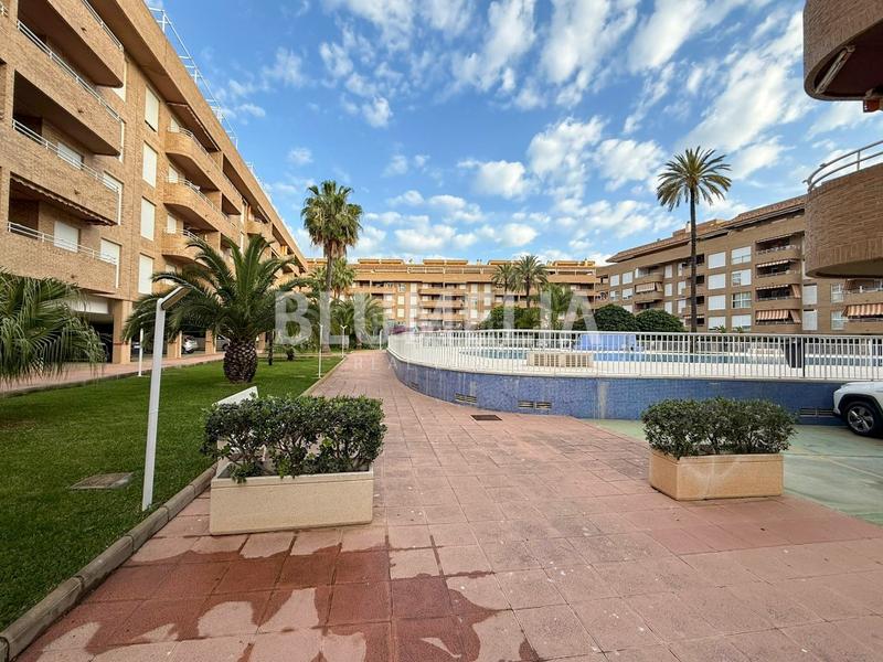 Foto 9e69bc3f-ae17-44c4-9399-824d39c30c3d. Location appartement avec chauffage parking piscine dans Dénia