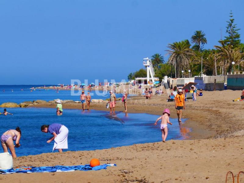 Foto dddacdb3-7c21-4942-abc0-d2f489e35dd2. Location appartement avec chauffage parking piscine dans Dénia