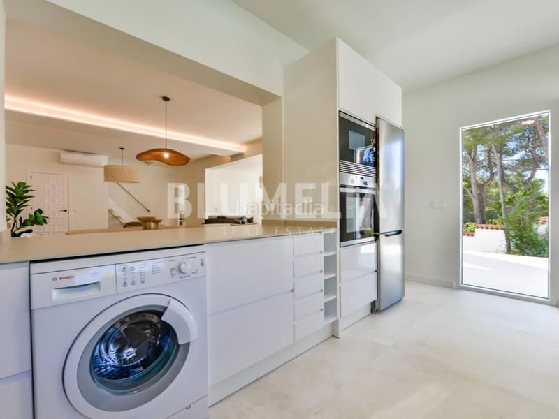 Foto 411f3912-f43e-4360-8893-ace17e4abb78. Casa amb aparcament piscina a Altea ciudad Altea