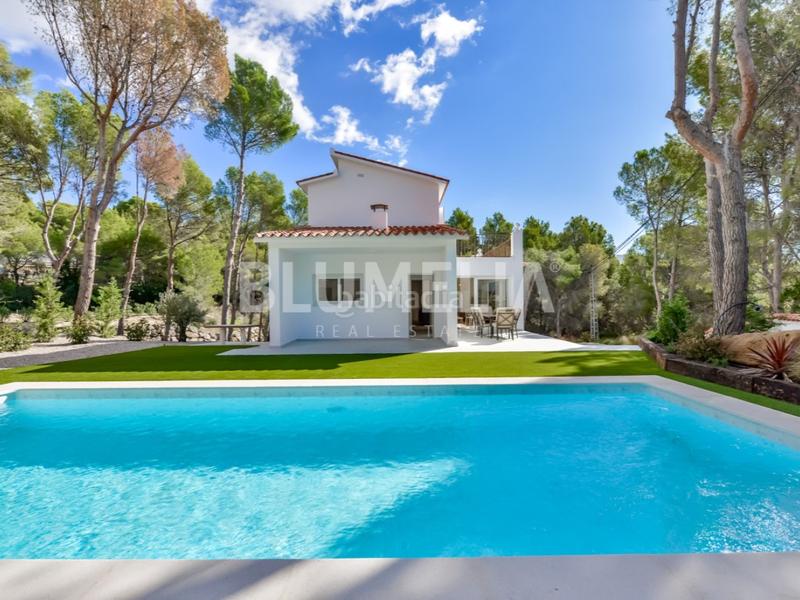 Foto 643580e5-123f-46f5-9df3-4cb3af667784. Casa amb aparcament piscina a Altea ciudad Altea