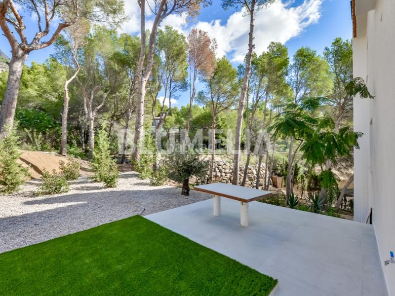 Foto cc6fb063-5e38-43de-b92b-73f8e1f0ba9f. Casa amb aparcament piscina a Altea ciudad Altea