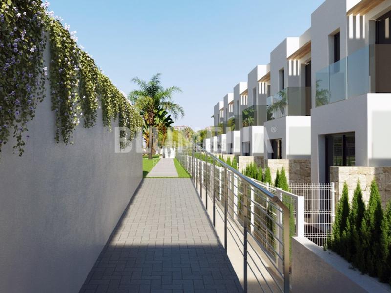 Foto f47eede1-c9a6-42a3-accc-c34aafaeafff. Haus mit heizung parking pool in Golf Bahía Finestrat