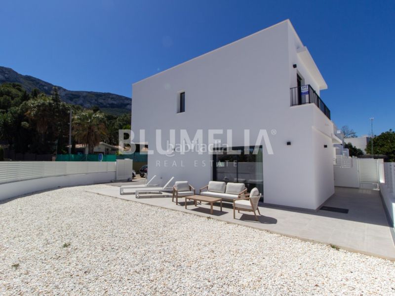Foto 9aa106e5-d738-4eea-b022-8a4c2aaff4eb. Casa amb calefacció aparcament piscina a El Montgó Dénia