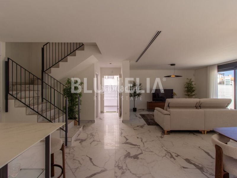 Foto b12bdace-58a3-458e-a8dd-e1fb75047e23. Casa amb calefacció aparcament piscina a El Montgó Dénia