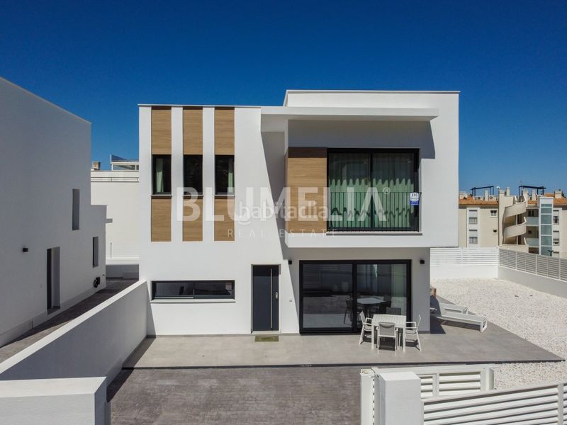 Foto b7c817c3-c66a-45a2-8836-d4aadb8c8823. Casa amb calefacció aparcament piscina a El Montgó Dénia