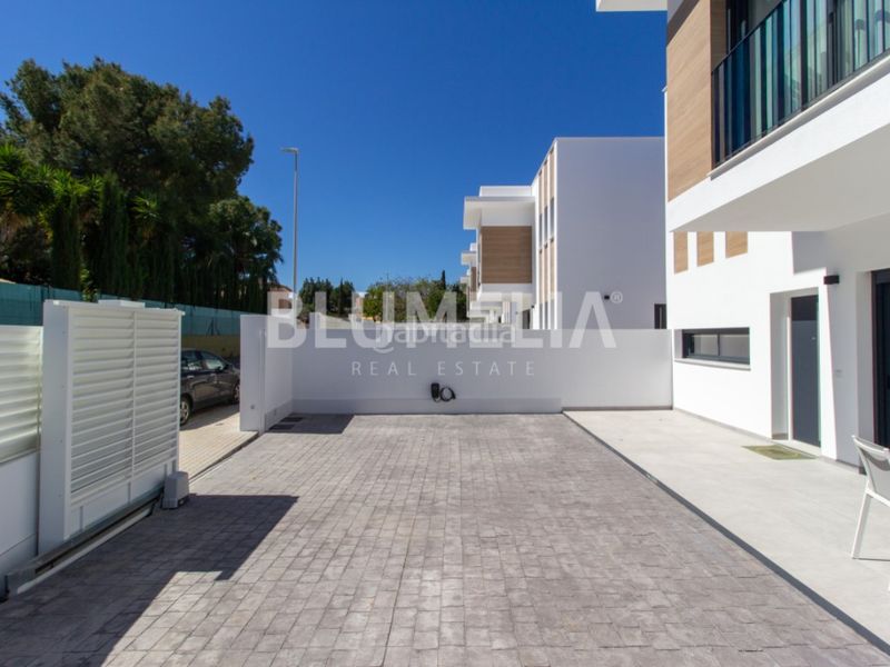 Foto d03e7ad1-ed51-4a20-840b-893a533b68fe. Casa amb calefacció aparcament piscina a El Montgó Dénia