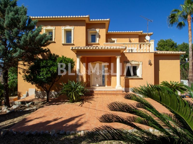 Foto 99c6df55-3098-4cc1-a826-57fea0f3fb70. Casa amb aparcament piscina a La Pedrera-Vessanes Dénia