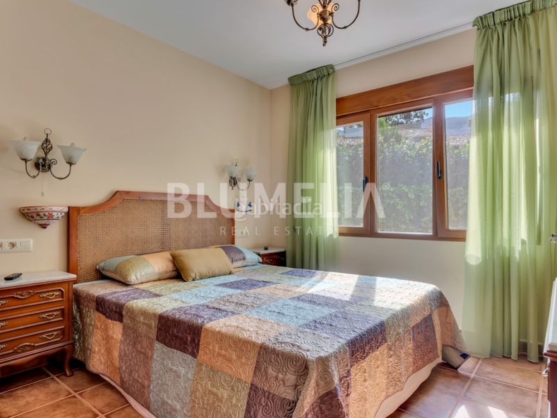 Foto 1bec9802-4c55-4076-8dc6-70a79ba3f50e. Casa amb aparcament piscina a Las Rotas / Les Rotes Dénia