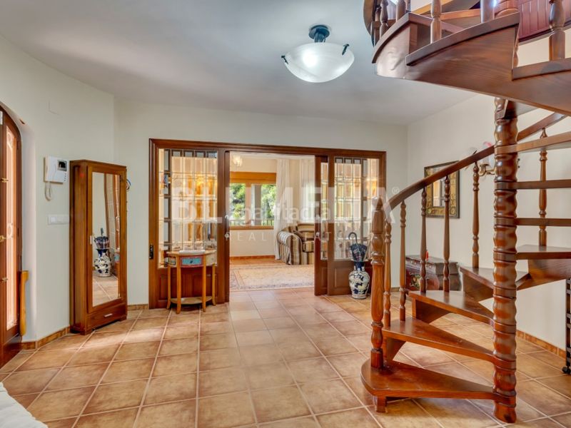 Foto 483624a6-2d00-4d84-9b03-ae3e5bdfd81d. Casa amb aparcament piscina a Las Rotas / Les Rotes Dénia