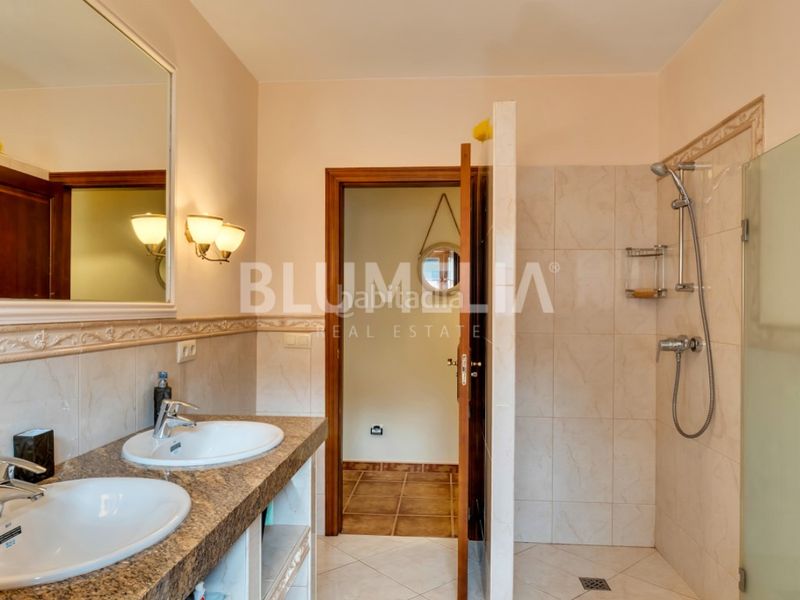 Foto 7c73b9cb-9b13-4752-8719-716316c62066. Casa amb aparcament piscina a Las Rotas / Les Rotes Dénia