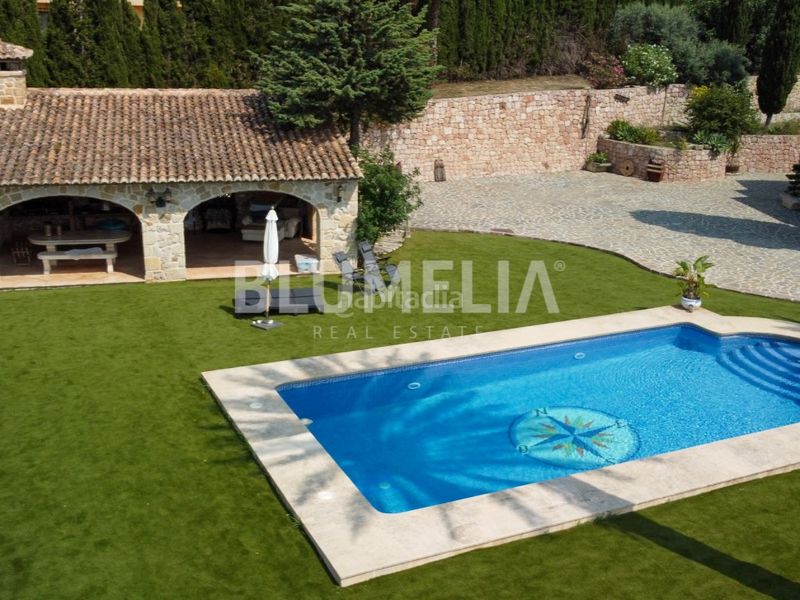 Foto cb04c8e1-bc7b-4c3f-819f-5bbfef76cc8f. Masia amb calefacció aparcament piscina a Benissa pueblo Benissa