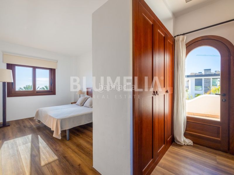 Foto 5f0bd9ee-56b0-45cc-848e-c3e37b8ce47f. Casa amb calefacció aparcament piscina a Golf Bahía Finestrat