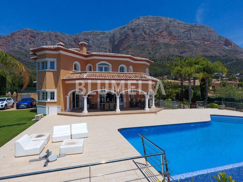 Foto 3a021ad3-9215-429e-91bf-eb0faadce375. Casa amb calefacció aparcament piscina a Montgó - Ermita Xàbia