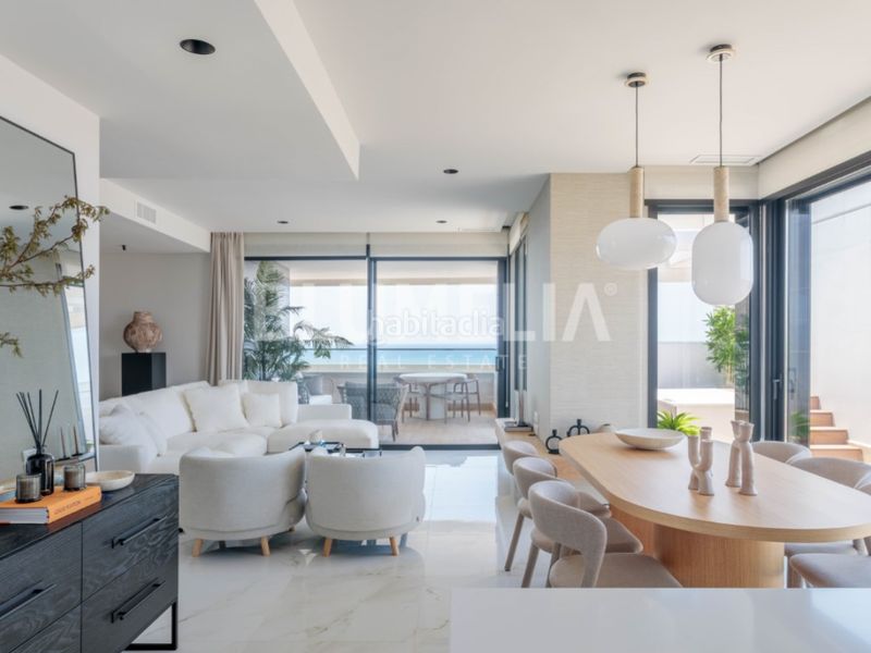 Foto 4ecfdd9d-37f6-4585-9129-abcba507a39e. Apartament amb calefacció aparcament piscina a Playa Poniente Benidorm