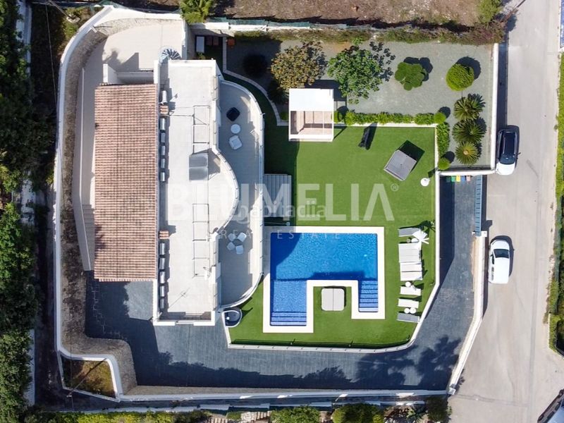 Foto 3900c694-0a27-4c93-8b30-4671666729e6. Casa amb calefacció aparcament piscina a La Granadella - Costa Nova Xàbia