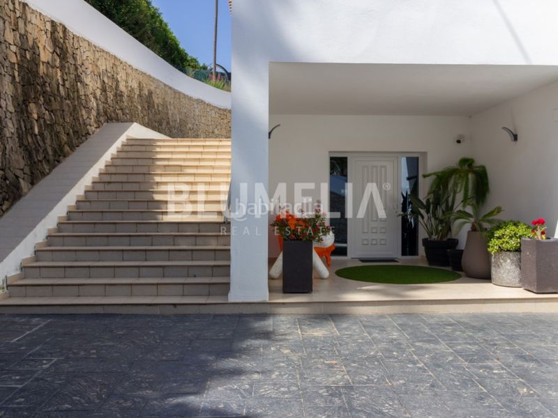 Foto 8f707c04-c888-44f8-a95a-3b592afd38a3. Casa amb calefacció aparcament piscina a La Granadella - Costa Nova Xàbia