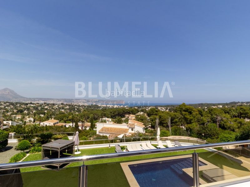 Foto b36a78d8-8235-489d-8975-cefbabb0a6b3. Casa amb calefacció aparcament piscina a La Granadella - Costa Nova Xàbia