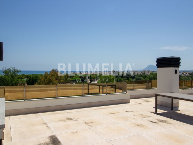 Foto 0a0da3d4-83e6-48f2-9042-ac2f60c9eb68. Àtic amb calefacció aparcament piscina a Oliva nova Oliva