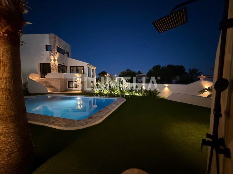 Foto 807f84d6-bdc9-434c-80c8-79e5691fa720. Casa amb calefacció aparcament piscina a Portichol-Balcón al Mar Xàbia