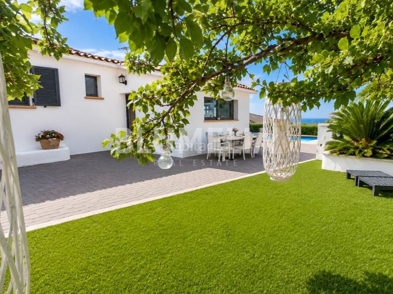 Foto c67250da-7e62-4292-861d-194ca2e5a1d1. Casa amb aparcament piscina a La Pedrera-Vessanes Dénia