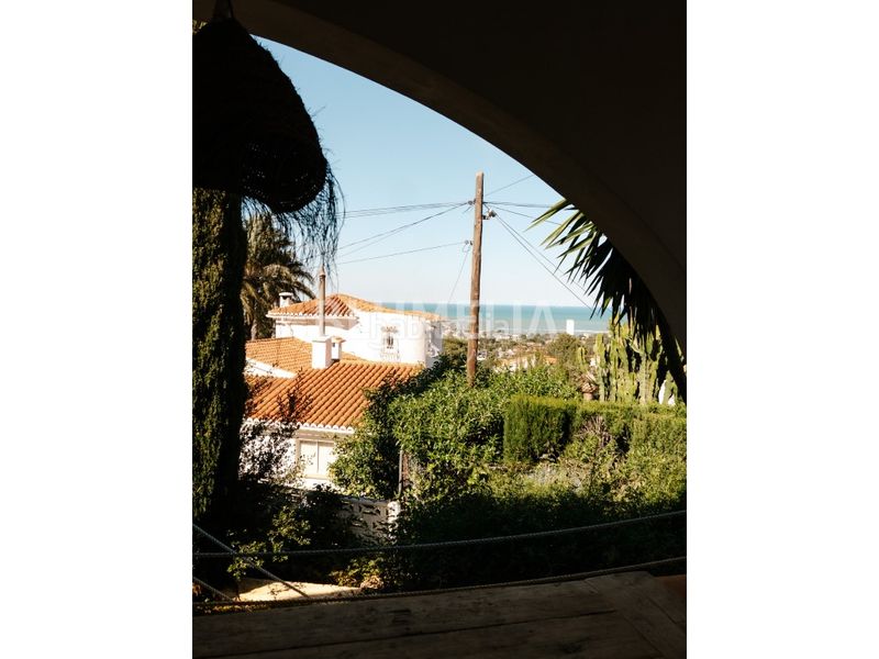 Foto d7327b43-47b0-40a1-9707-cb6045e22de9. Casa amb aparcament piscina a El Montgó Dénia