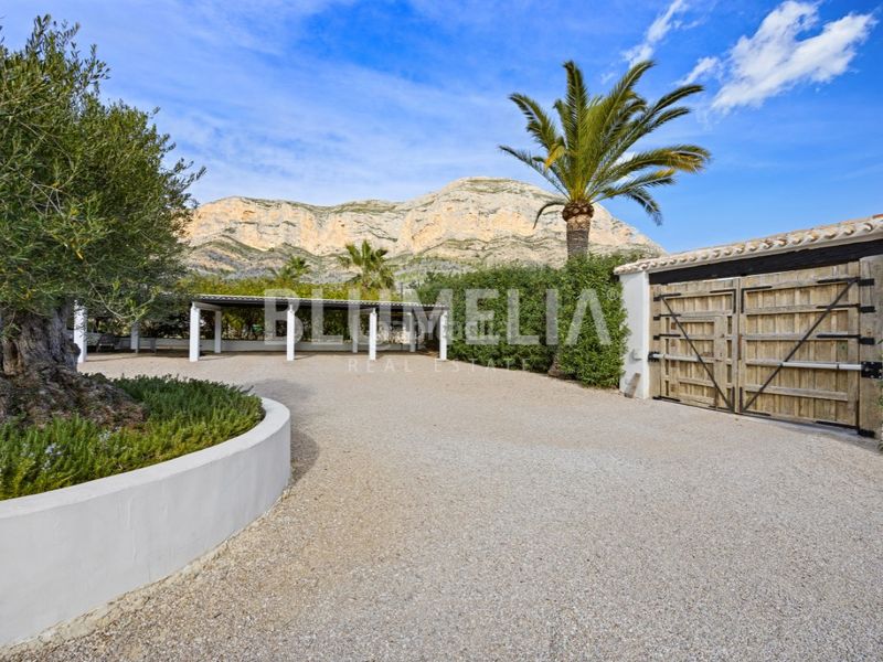 Foto a866ffde-e586-4e9a-9e05-ef072ab75fba. House with parking pool in Montgó - Ermita Xàbia
