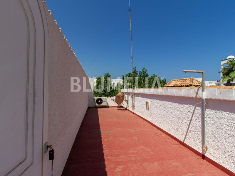 Foto 13ce831f-c8ca-4abf-8f23-d40cf2bbe7ac. Casa amb aparcament piscina a L'Almadrava - L'Estanyó Dénia