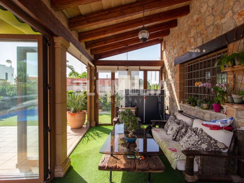 Foto 93d93ae0-723c-424b-ad76-022029813514. Casa con parcheggio piscina in Poblets (els)
