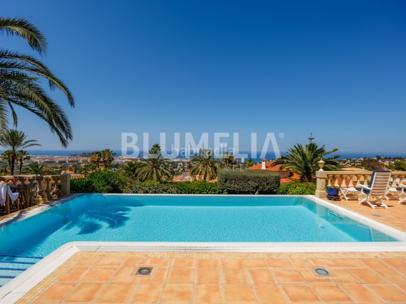 Foto 019dea14-0b26-4536-8ba2-3bcb77393930. Casa amb aparcament piscina a El Montgó Dénia