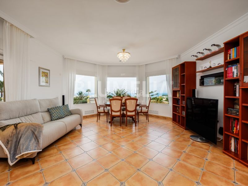 Foto a99ce023-ded2-4238-bbb7-90cec8c0307e. Casa amb aparcament piscina a El Montgó Dénia