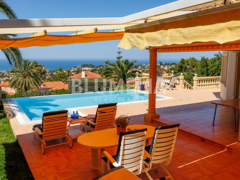 Foto e8193e1a-f172-443e-aaa0-5d0183880751. Casa amb aparcament piscina a El Montgó Dénia