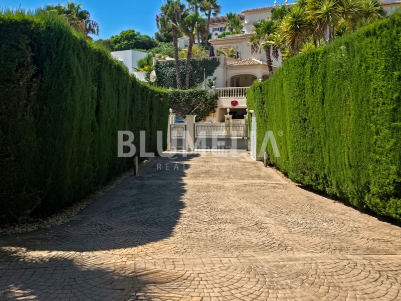 Foto d3ad697c-d28b-4c89-b4da-ce79ef2fe1b2. Casa amb calefacció aparcament piscina a El Portet-Pla del Mar Moraira