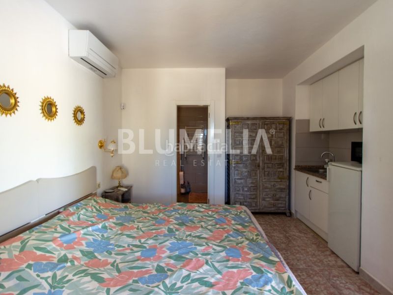 Foto a32650d4-f4a8-415d-84fd-f01405bb662c. Maison avec chauffage parking piscine dans La Pedrera-Vessanes Dénia