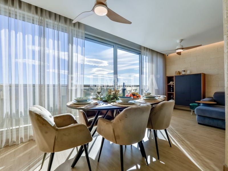 Foto 2c1b9a7a-8fef-4ccc-9c6a-f21a67860877. Apartament amb aparcament piscina a Mascarat Altea
