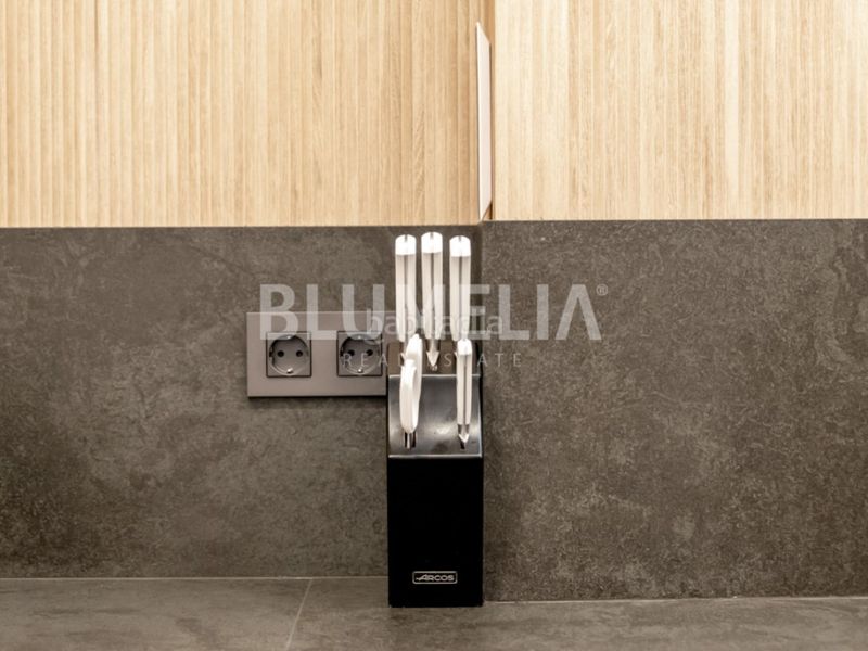 Foto bd205d6e-1d5f-4335-873a-ede1bbac8db5. Apartament amb aparcament piscina a Mascarat Altea
