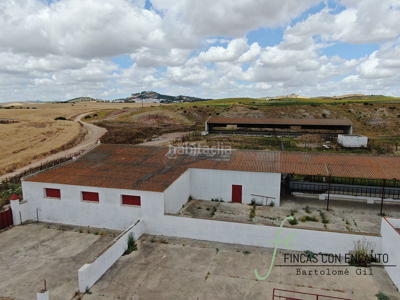 Foto aa79a745-08e6-4f75-b325-a785723c1ae5. Masia a Espera