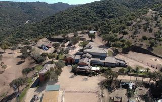 Casale in Espiel. Finca ecuestre y de caza en córdoba