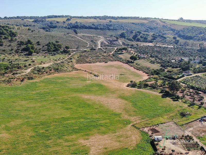 Foto a35c37a2-bf7c-4b27-b17a-05040a0c6c8a. Finca rústica a Arcos de la Frontera