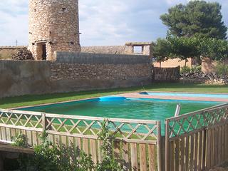 Edifici  Carrer de móra. Venta de exclusivo hotel rural en tarragona