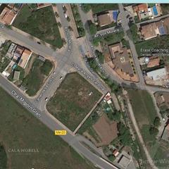 Terrain résidentiel à Carrer maria angels cardona 48. Parcela urbanizable de 177m2 en la entrada a ferreries desde la