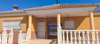 Location Chalet à Campo jumillicas 65. Chalet independiente en alquiler zona fortuna