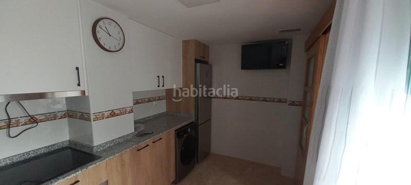Foto a503473a-4e8b-4902-8835-0c7d5442c631. Alquiler apartamento en calle el emigrante 9 alquiler varias viviendas edificio en Abanilla