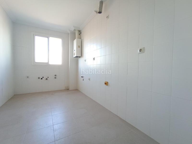 Foto 75cc1ccc-a6b2-41ec-a79f-e61456c8cecc. Appartement avec parking dans El Arenal - La Pólvora Dos Hermanas