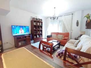 Dúplex  España de. Piso duplex en avenida españa  3 hab. 2wc. y piscina