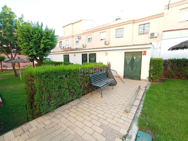 Foto 8d7b1189-aa94-4baa-8b03-f3536c121351. Duplex con parcheggio piscina in Vista Azul - Consolación Dos Hermanas