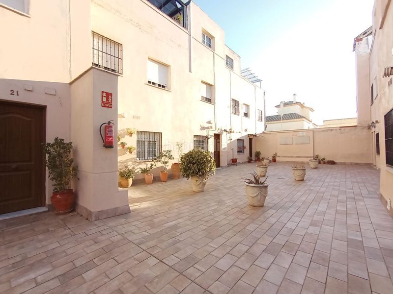 Foto ad5150e4-13fa-45ce-8911-4edeba103a32. Duplex con parcheggio piscina in Vista Azul - Consolación Dos Hermanas