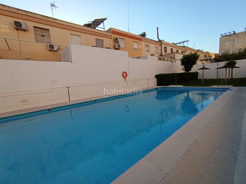 Foto b6420683-588b-49ef-959f-013effae3397. Duplex con parcheggio piscina in Vista Azul - Consolación Dos Hermanas