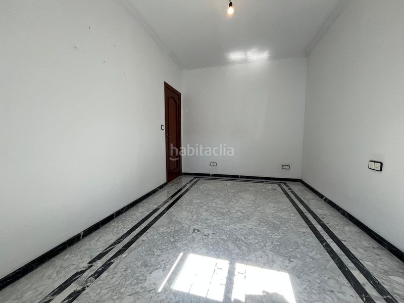 Foto 695e894a-4a74-4d7b-8dc9-e160012547a8. Casa amb aparcament a Arco Norte - Avda España Dos Hermanas