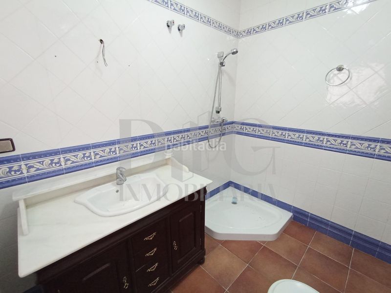 Foto 11bae84a-94a9-45a1-a3a7-b0704a6c04b4. Casa amb aparcament a El Arenal - La Pólvora Dos Hermanas